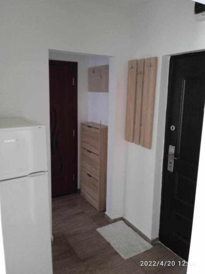 4 Rooms Apartment Tulcea Bagian luar foto