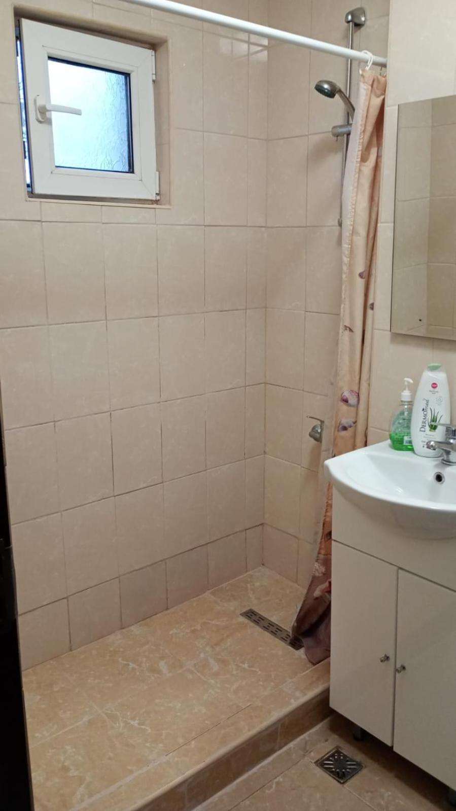 4 Rooms Apartment Tulcea Bagian luar foto